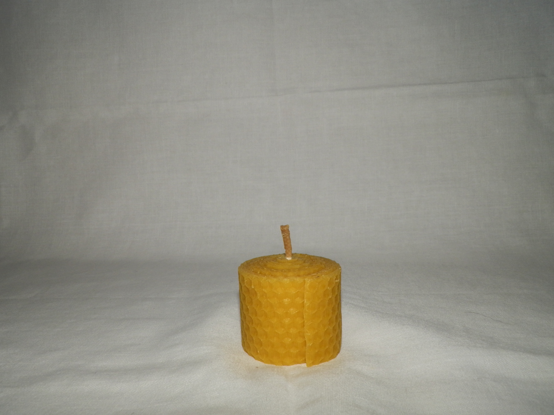 Vosková sviečka - valec 4 x 5 cm