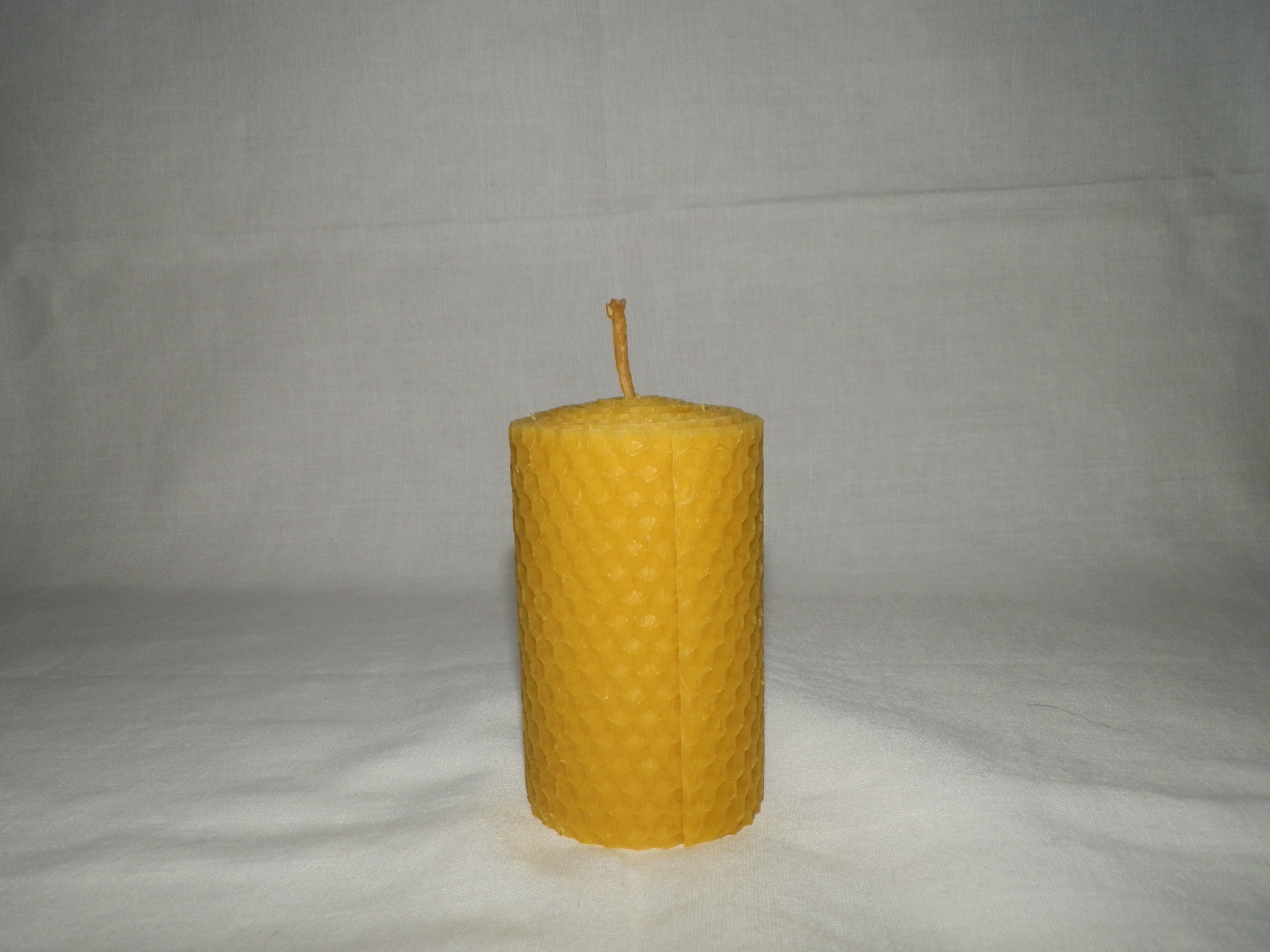 Vosková sviečka - valec 8 x 5 cm
