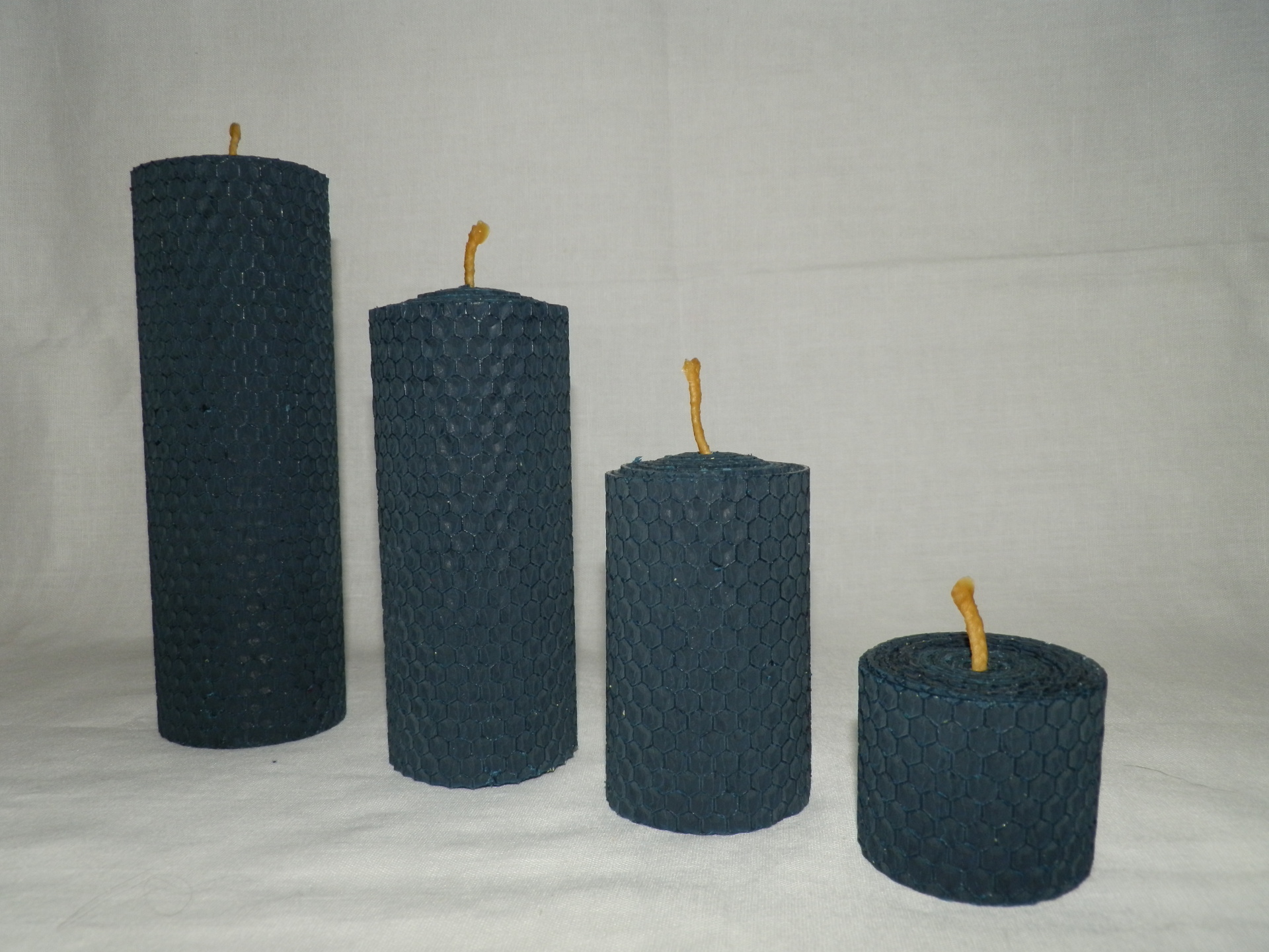Adventná sada voskových sviečok - valec 4,8,12,16 x 5 cm - č.E5