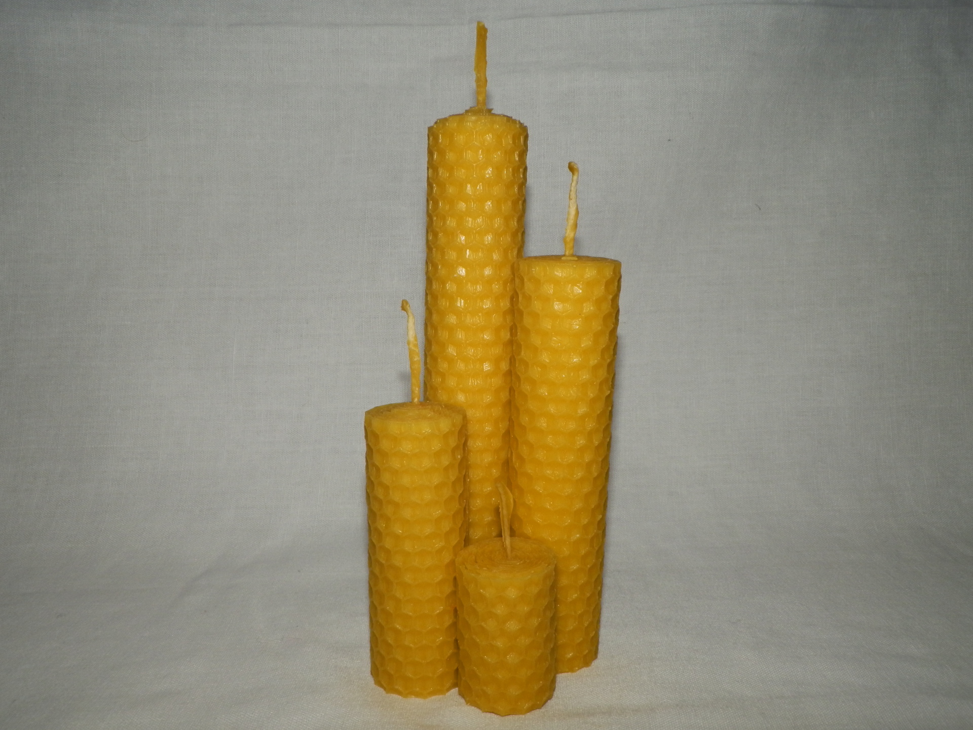 Sada voskových sviečok - valec 4,8,12,16 x 3 cm
